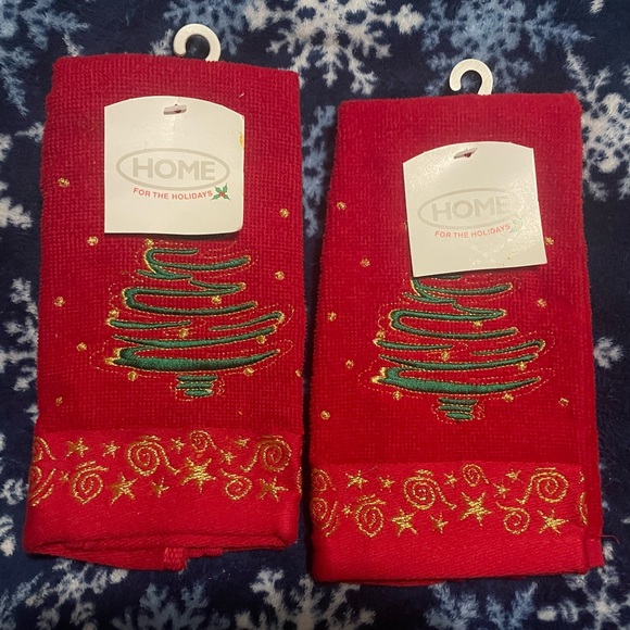 Vintage NWT set of 3 Y2K Christmas hand towels embroidered mistletoe x-mas trees - Picture 6 of 12